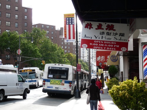 Roosevelt Ave is het hart van Chinatown in Flushing